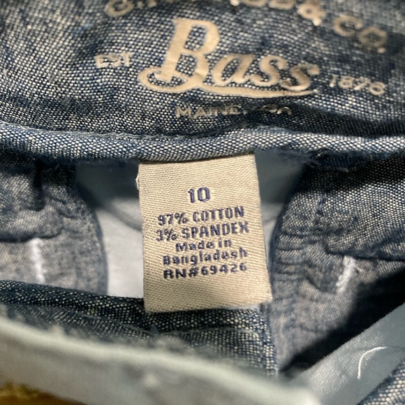 Bass
10 Light Blue Shorts
Front pockets - Picture 6 of 8